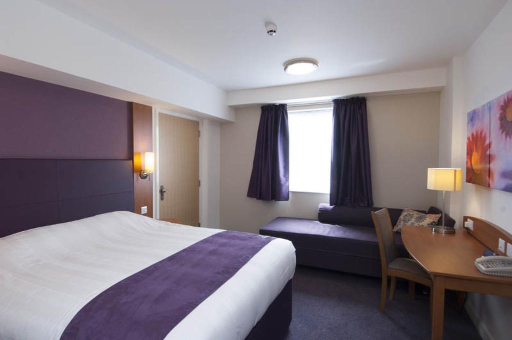 Premier Inn Kendal Central 外观 照片