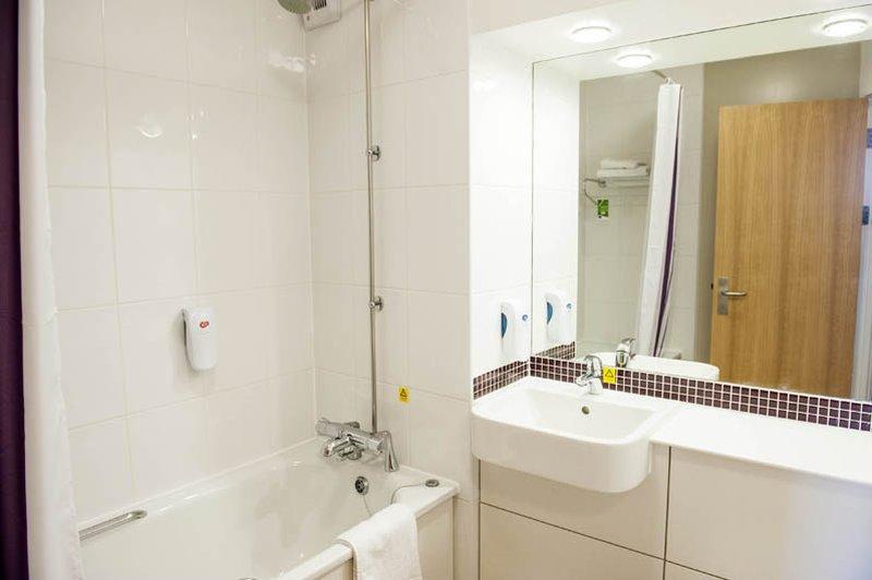 Premier Inn Kendal Central 外观 照片
